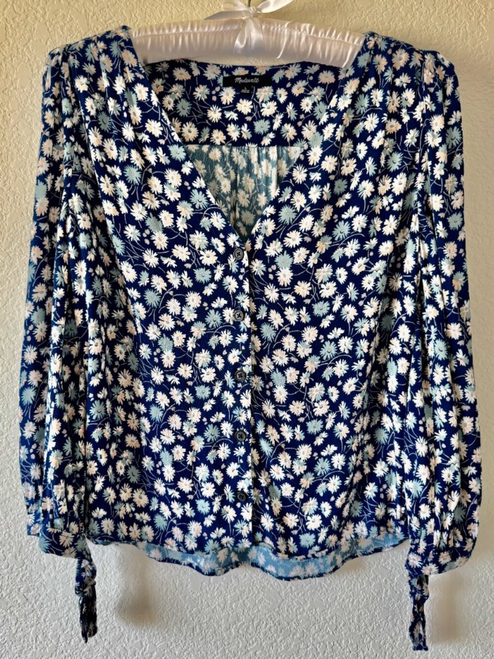 Madewell floral v-neck blouse